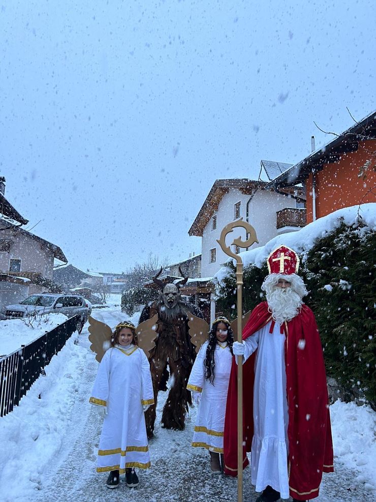 NIKOLAUSUMZUG mit Aftershowparty