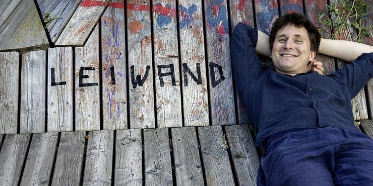 Hosea Ratschiller 'Happy Place' Kabarett