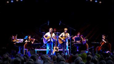 Simon & Garfunkel Tribute Duo Graceland